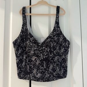 Lululemon Align Workout Tank Size 4/6 Black & White Floral Built-In Sports Bra